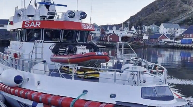 Etterforsker båtkantring