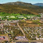 Får bygge nær lysløypa